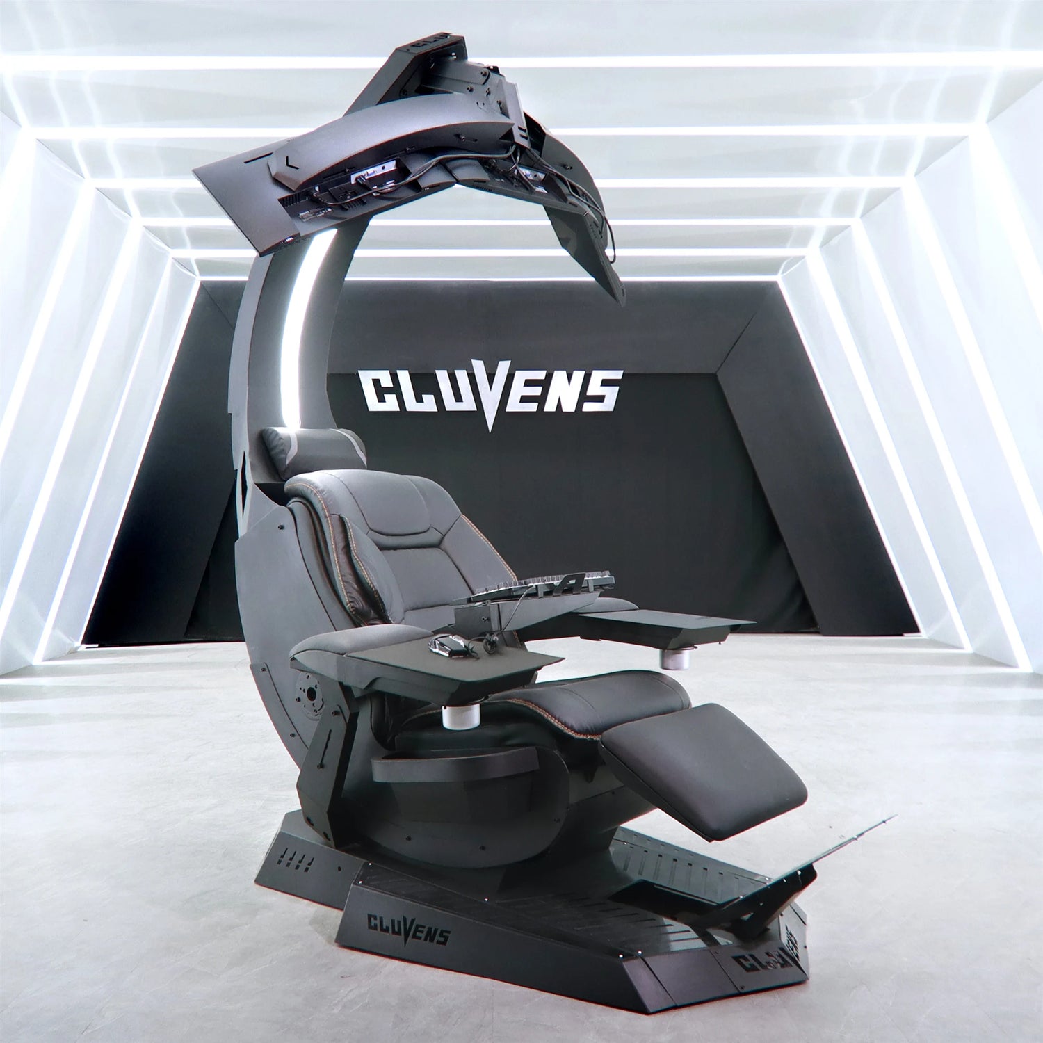 Cluvens Manticore Home Office zero Gravity Workstation Gaming Rig Computer Workstation Leather High Back Support up to 5 Monitor
