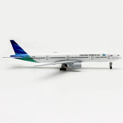 Hot Selling Alloy Toy Airplane Garuda Indonesia Boeing B777 20cm Die Cast Metal Airplane Model Toy for Collection