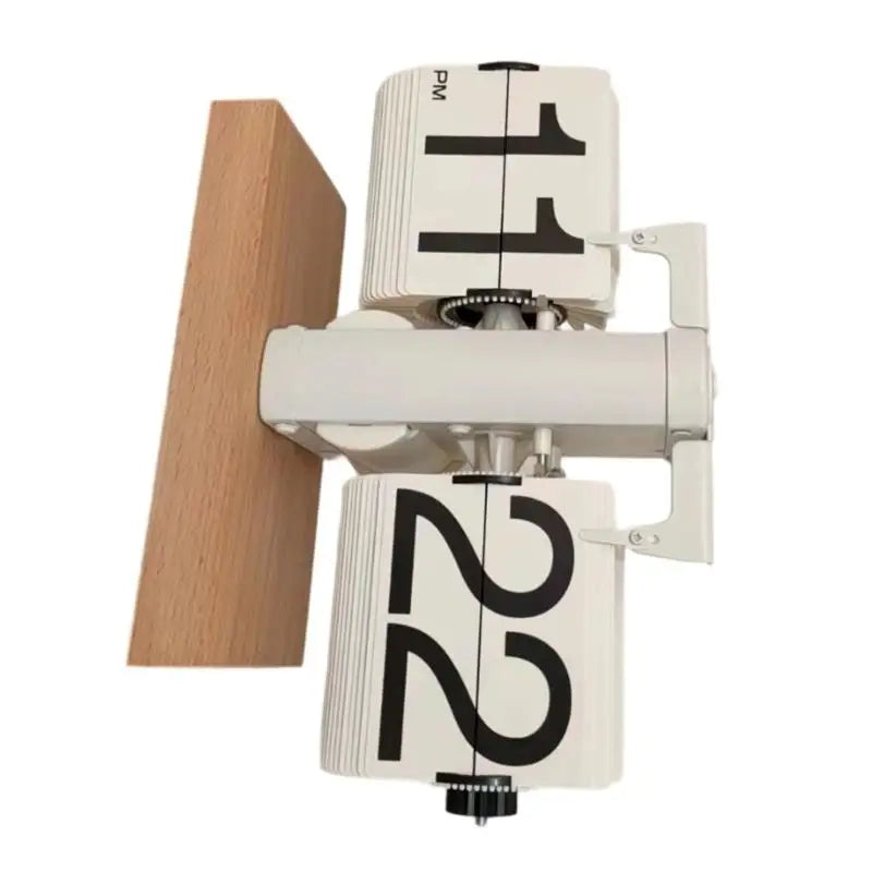 02DE Modern Clock with Quiet Mechanism Smooth Wooden Surfaces 12 Hour Format Easy Adjustment Knob for Home Office Decor
