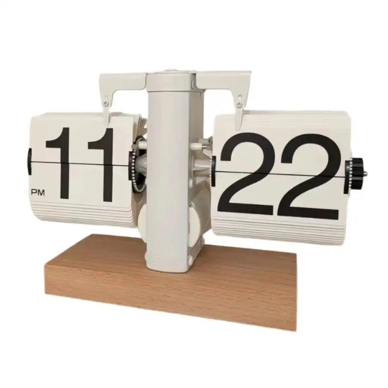 02DE Modern Clock with Quiet Mechanism Smooth Wooden Surfaces 12 Hour Format Easy Adjustment Knob for Home Office Decor