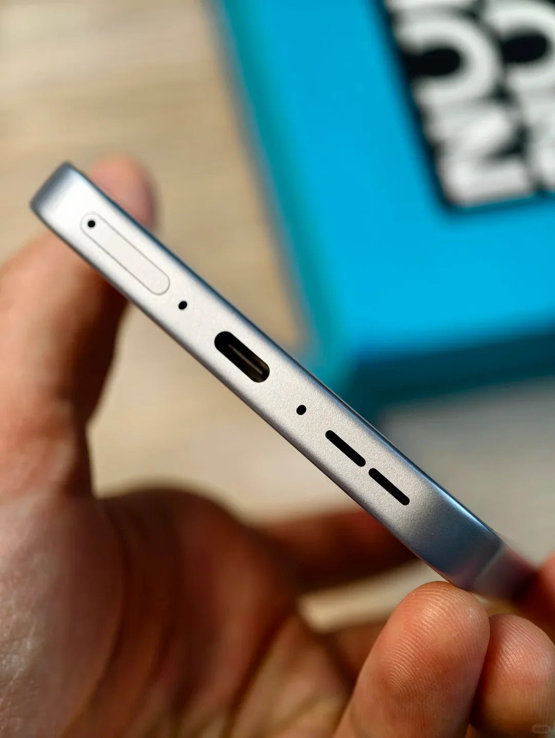 Oneplus Nord 5 Smartphone 5g Snapdragon 8S Gen 3 6.83”Amoled Display 144 Hz 5200Mah 80W Supervooc Charging 50Mp Dual Cameras