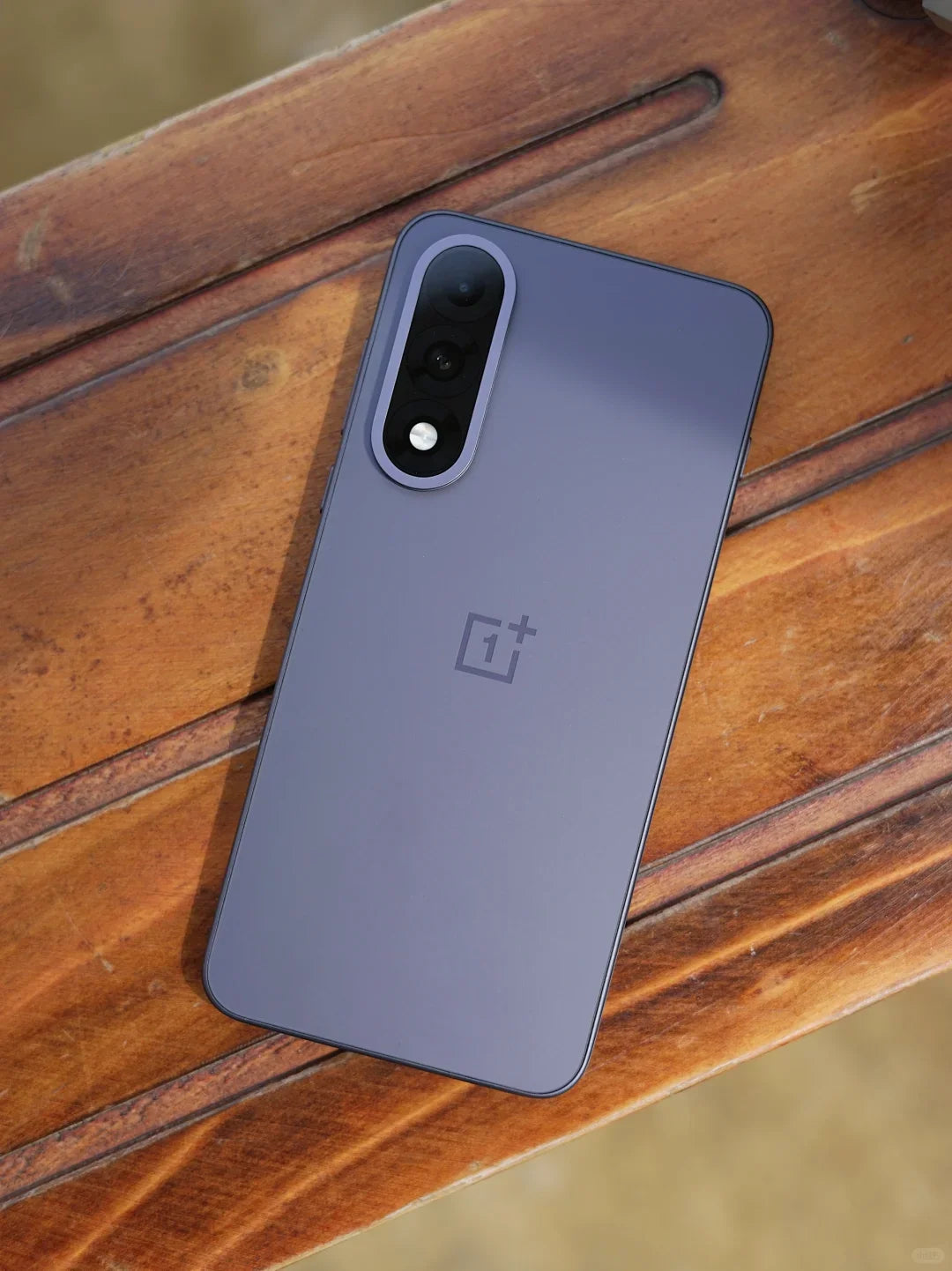 Oneplus Nord 5 Smartphone 5g Snapdragon 8S Gen 3 6.83”Amoled Display 144 Hz 5200Mah 80W Supervooc Charging 50Mp Dual Cameras