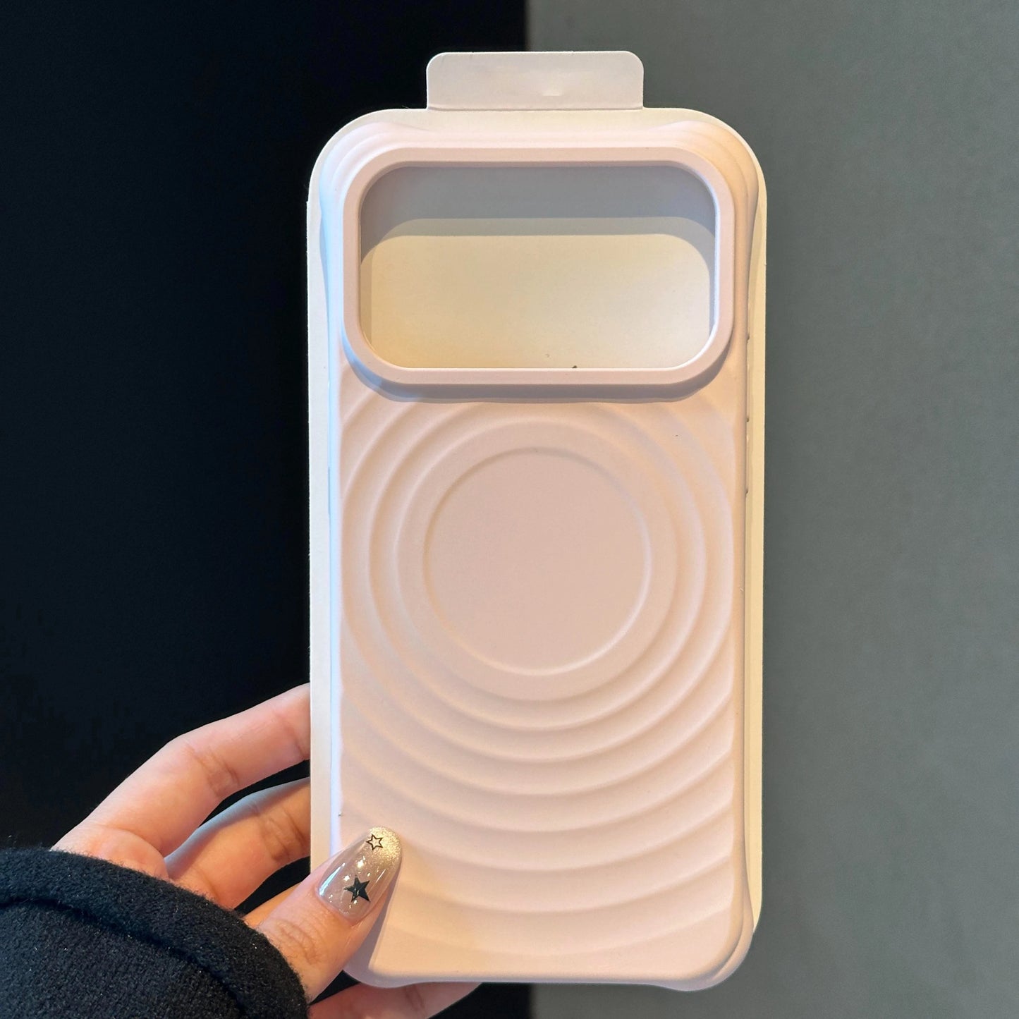 New Liquid Silicone Ripples Magnetic For MagSafe Phone case for iPhone 17 Air 16 15 14 13 Plus 12 Pro Max Corrugated Soft Cover