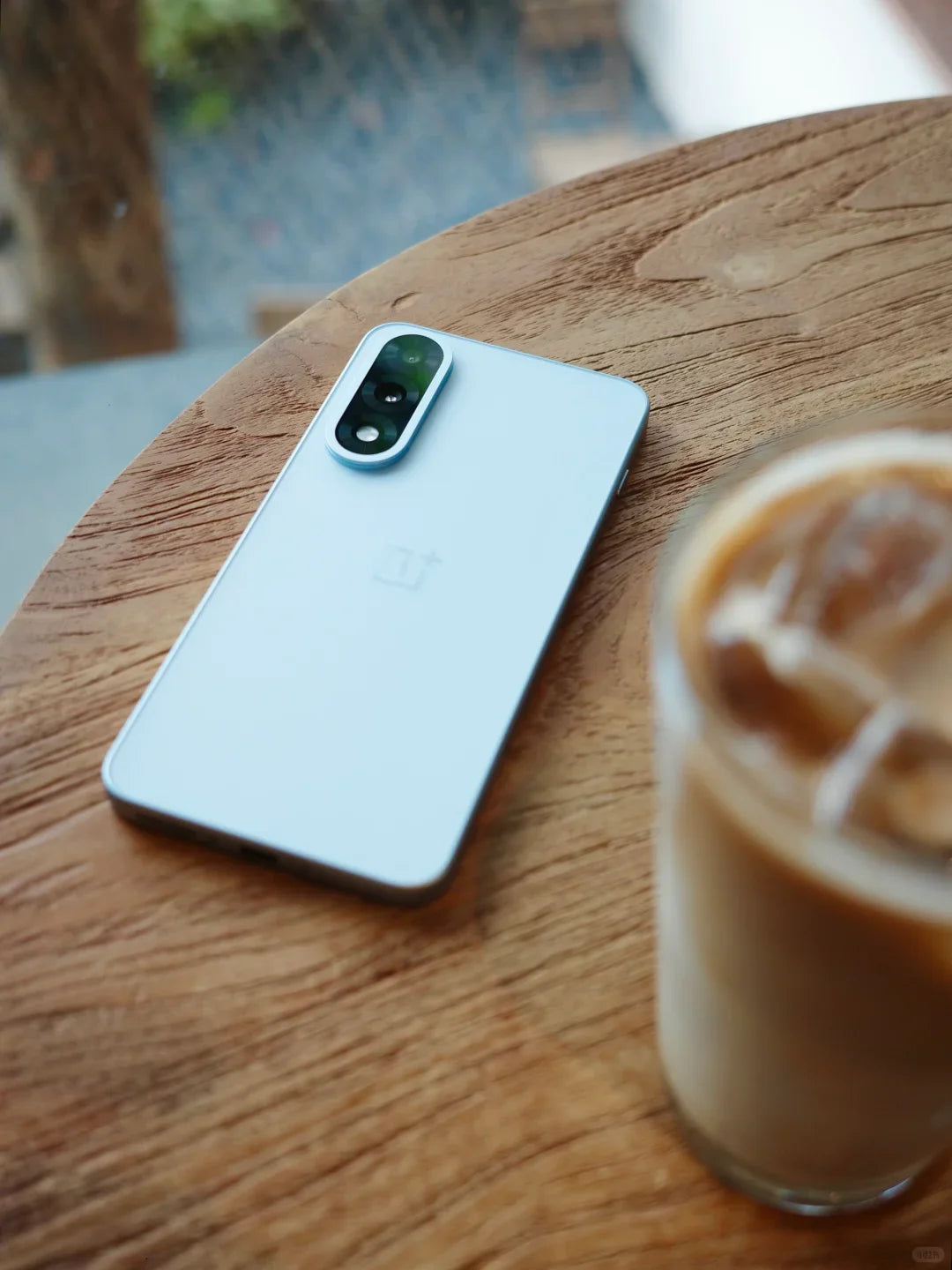 Oneplus Nord 5 Smartphone 5g Snapdragon 8S Gen 3 6.83”Amoled Display 144 Hz 5200Mah 80W Supervooc Charging 50Mp Dual Cameras