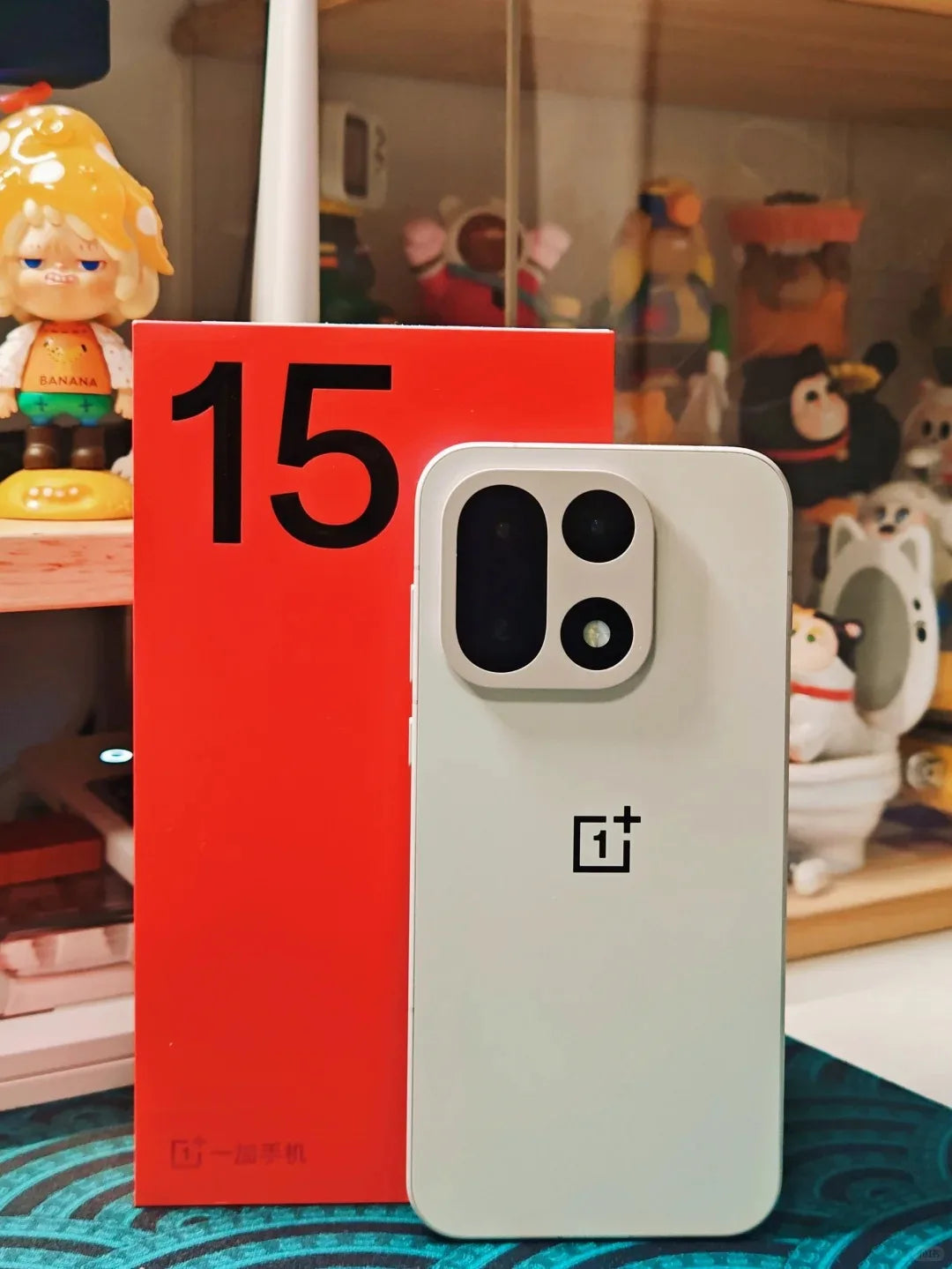OnePlus 15 5G Smartphone Snapdragon 8 Gen 5 6.78” AMOLED 165Hz 7300mAh 120W 50MP Cámaras Triple